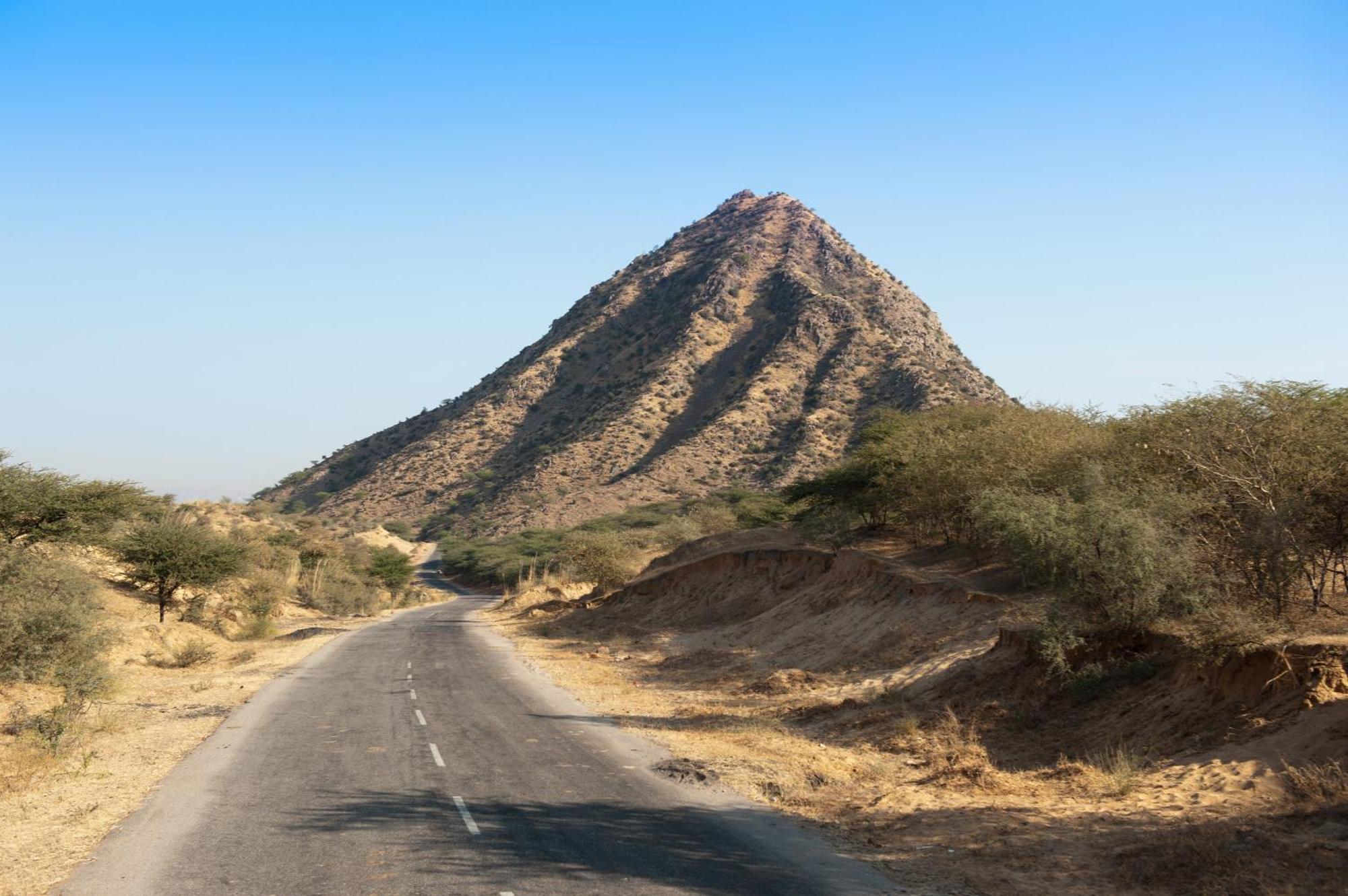 ホテル Aaram Baagh Pushkar By Pachar Group エクステリア 写真